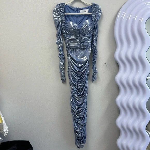 Long Sleeve Ruched Metallic Dress - Picture 5 of 12